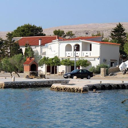 Apartments By The Sea Kustici, Pag - 6335 Zubovići Eksteriør billede