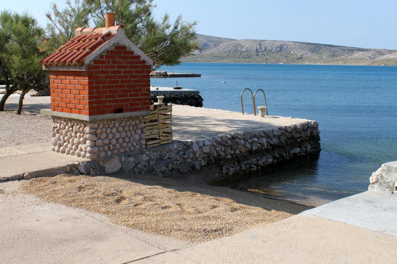Apartments By The Sea Kustici, Pag - 6335 Zubovići Eksteriør billede