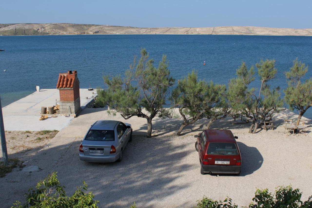 Apartments By The Sea Kustici, Pag - 6335 Zubovići Eksteriør billede