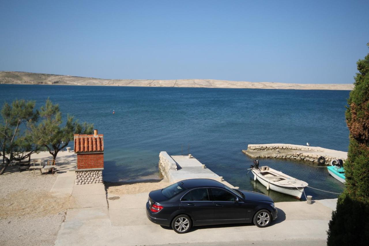 Apartments By The Sea Kustici, Pag - 6335 Zubovići Eksteriør billede